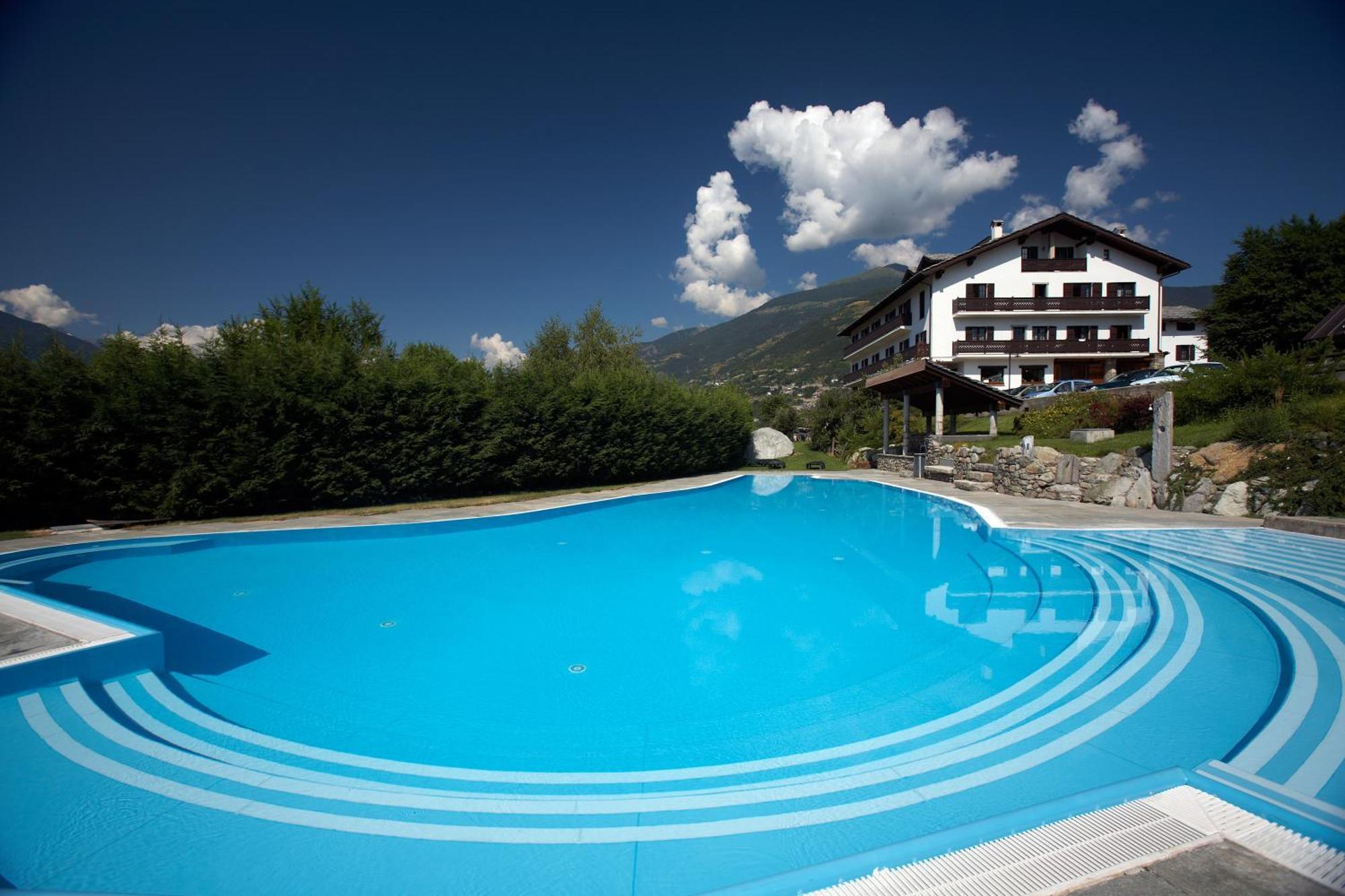 Hotel Milleluci Aosta Exterior foto